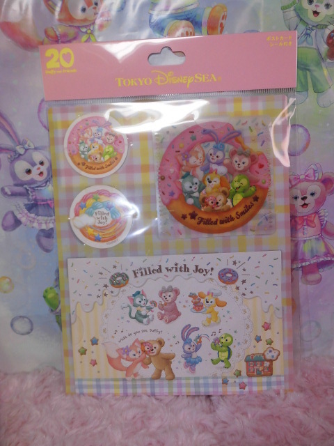 カラフルハピネス　ダッフィー&フレンズ　リーナベル　ぬいぐるみチャーム１点　ワッペン１点 　ポストカードシル付き　ＴＤＳ　_画像6