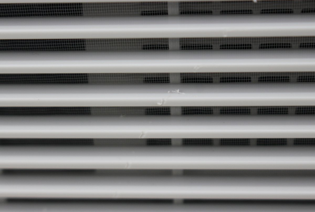 □現状品□ DAIKIN MCK70ZKS-W 加湿 ストリーマ空気清浄機 ホワイト ダイキン 2022年製 ※ほとんど使用感無し (2822520)_画像8