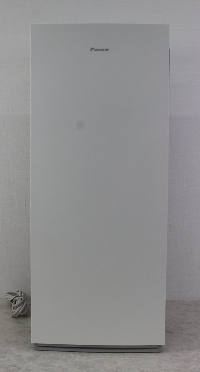 □現状品□ DAIKIN MCK70ZKS-W 加湿 ストリーマ空気清浄機 ホワイト ダイキン 2022年製 ※ほとんど使用感無し (2822520)_画像4