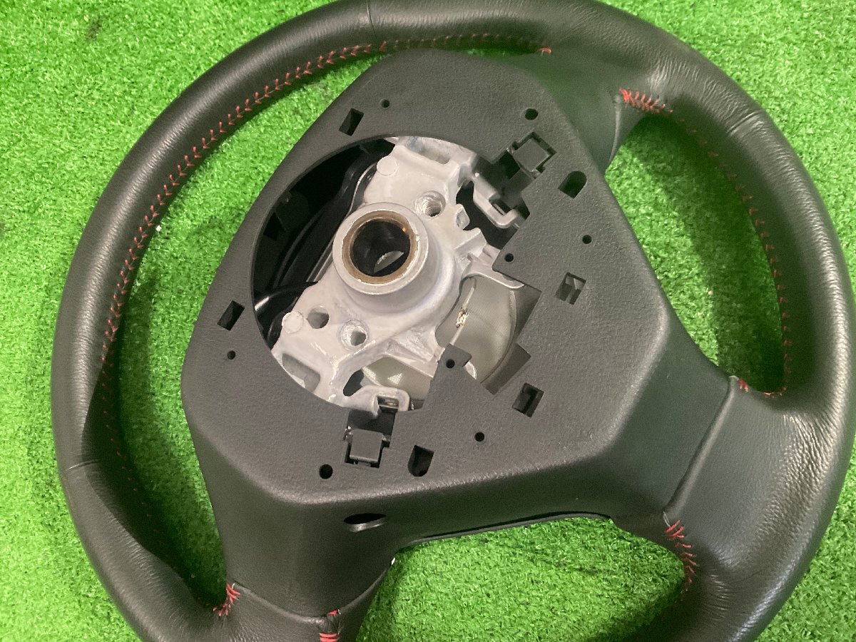 インプレッサ　ワゴン　WRX STi　GRF　純正　STI　ステアリングハンドル　GRB　GVB　GVF_画像9