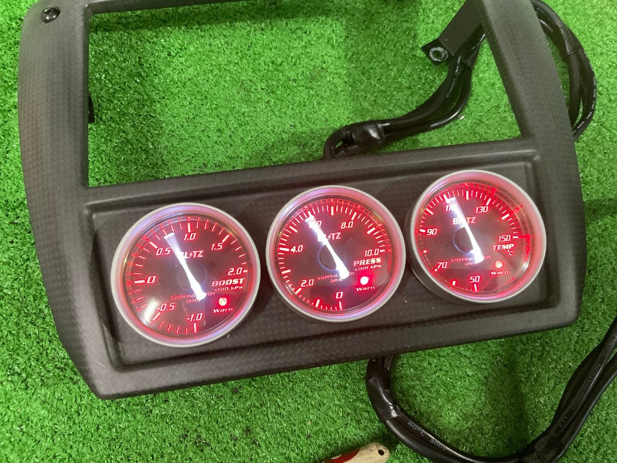インプレッサ　セダン　WRX-STI　GVF　A-Line　BLITZ　ブリッツ　ブースト　油圧　油温　3連メーター　オーディオパネル　GVB_画像5