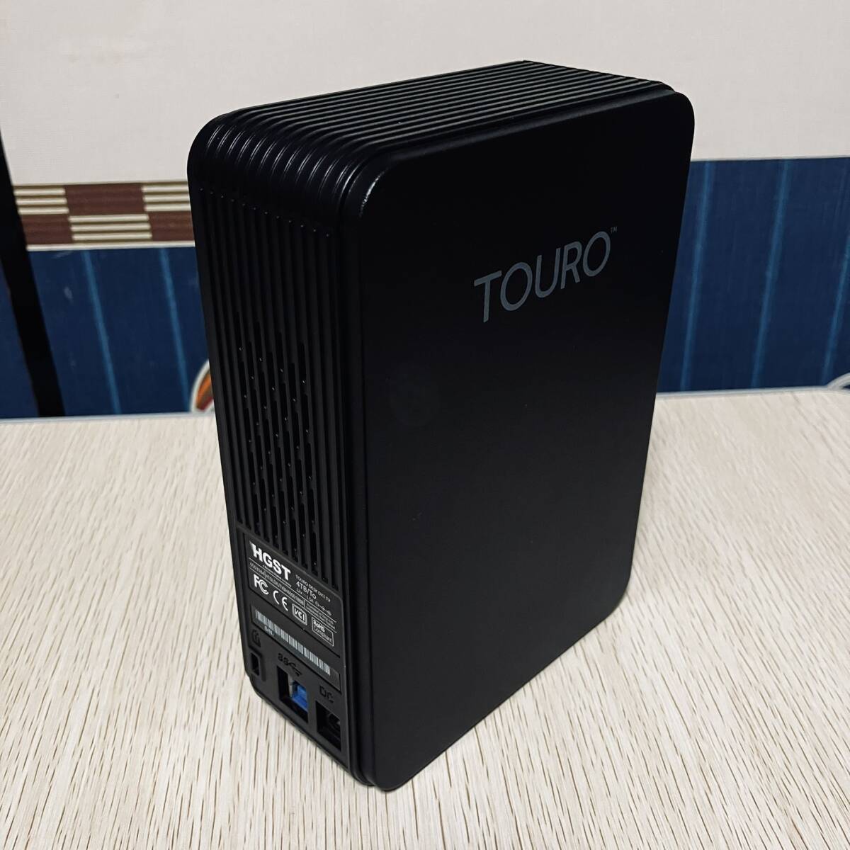 HGST TOURO DESK DX3 TV／4TB USB3.0 外付けHDD【中古品／使用時間：228H】_画像2