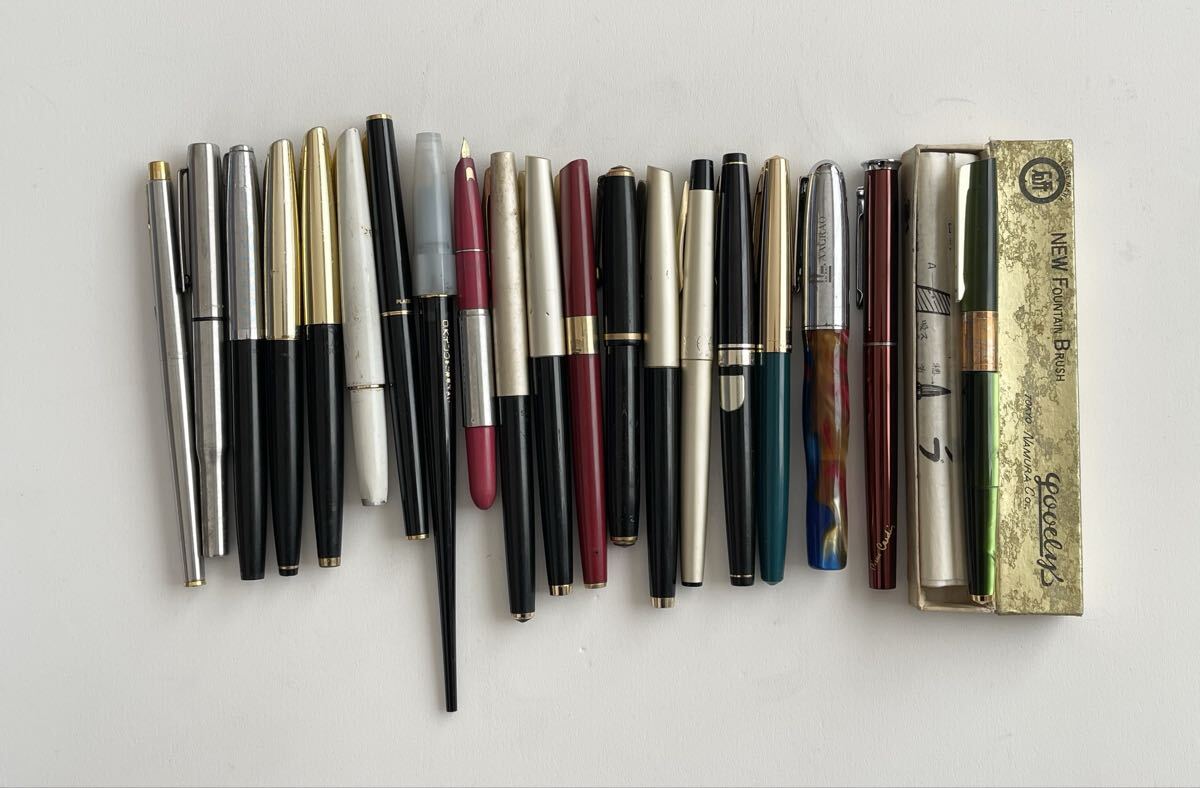 【ジャンク】 筆記用具まとめ　万年筆　ボールペン　万年毛筆　 PILOT PLATINUM PARKER Sailorなど　ペン先21、14K 、18Kなど　現状渡し_画像1