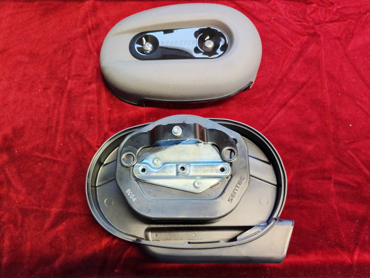 ハーレー　HARLEY-DAVIDSON　エアクリーナー　２０１９年　XL1200CX　から取り外しました。比較的綺麗な状態です。_画像2