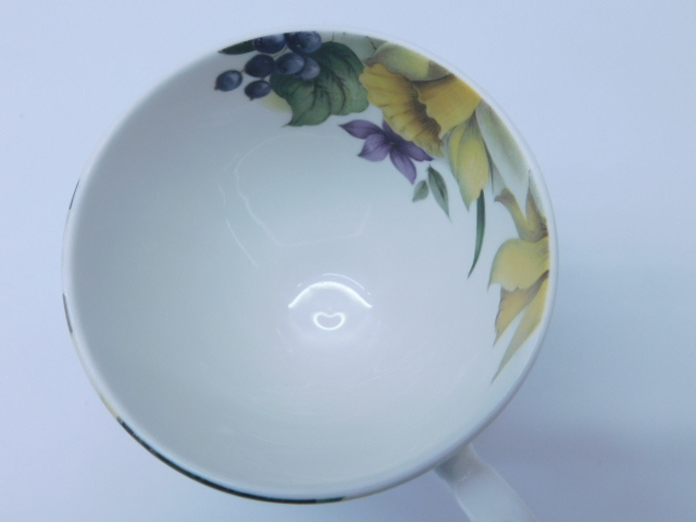 ★小1435 The Bristol China Company イギリス製 茶器 カップ＆ソーサー コーヒーカップ ティーカップ 洋食器 フラワー 花柄 12511061_画像8