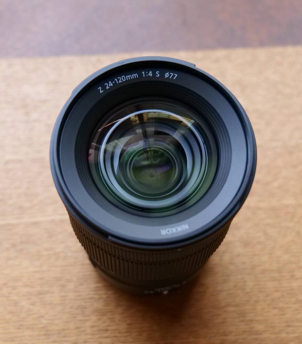 ニコン　NIKKOR Z 24-120mm F4S 美品 　_画像3