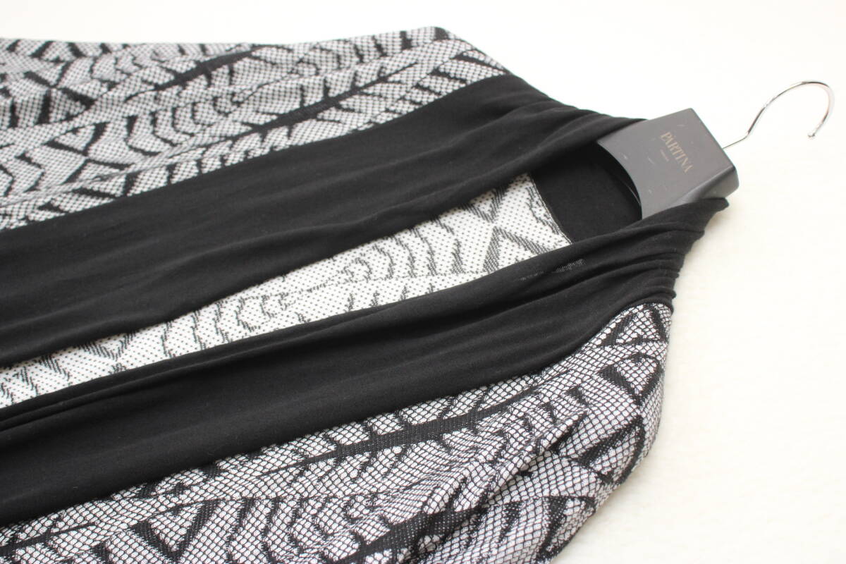 6219 新品 レース風柄ニットカーディガン_画像3