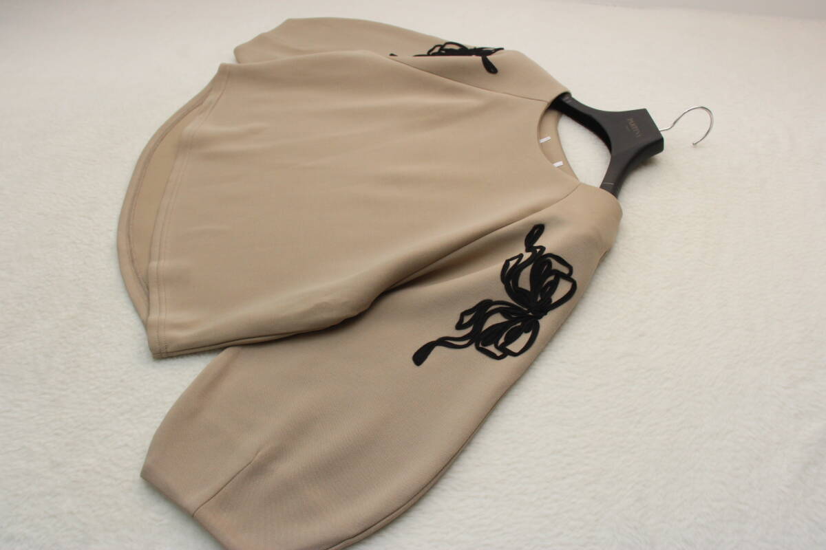 6344 新品 ロープ刺繍ランタンスリーブプルオーバー_画像1