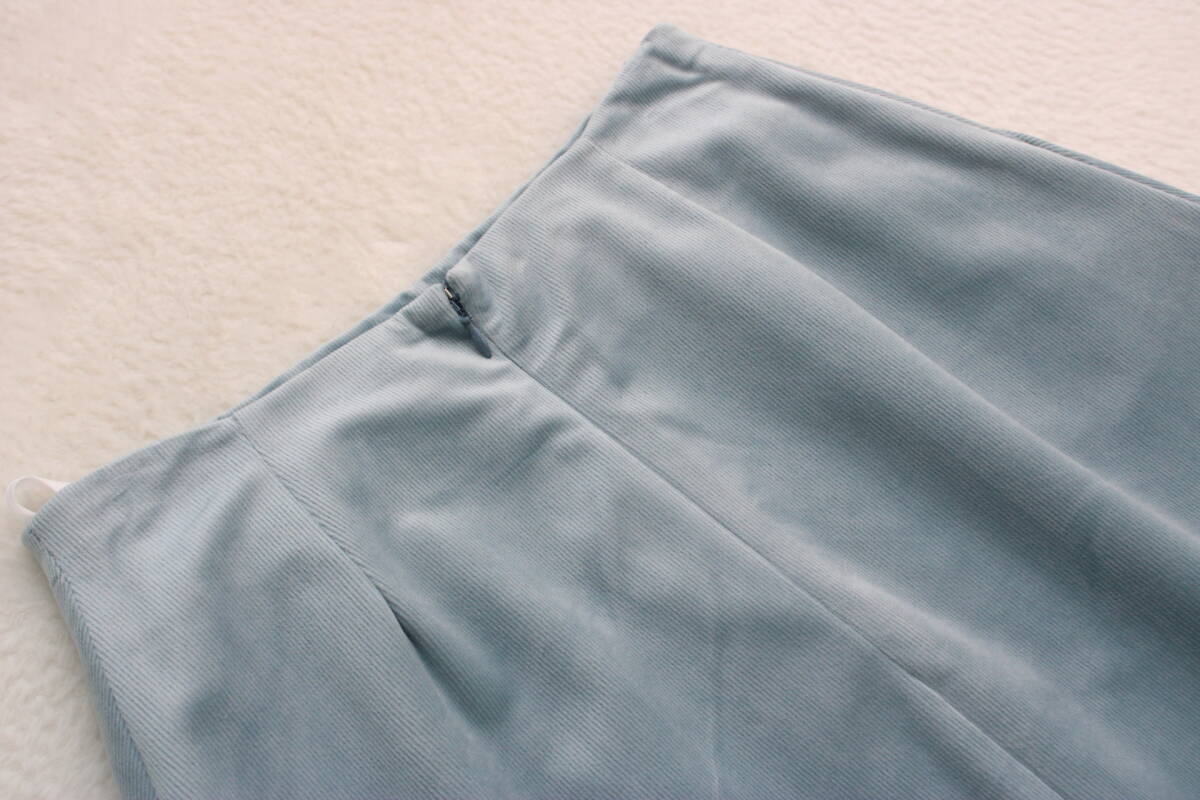 6511 新品タグ付き コーデュロイスカート 定価￥31,900税込み_画像9