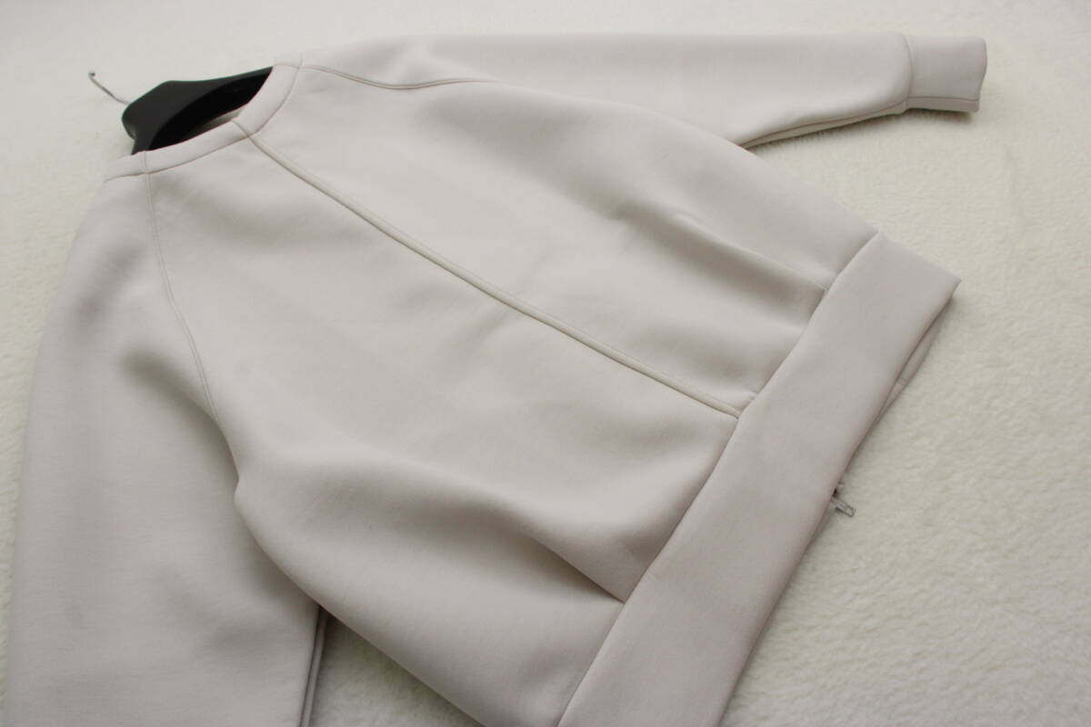 6537 新品 ダンボールノーカラーZIPブルゾン グレージュ38サイズ_画像7