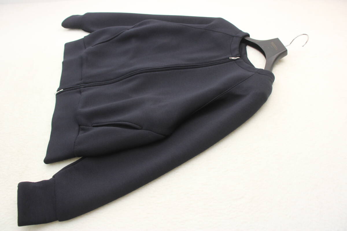 6539 新品 ダンボールノーカラーZIPブルゾン ネイビー38サイズ_画像1