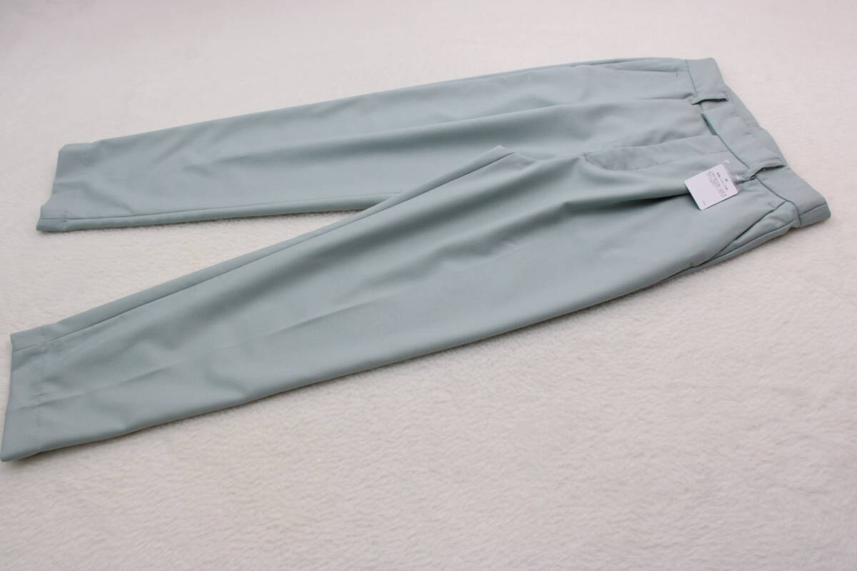 3063 新品 ワンタックテーパードパンツ ライトグリーンＳサイズ 定価￥8,900＋税_画像1