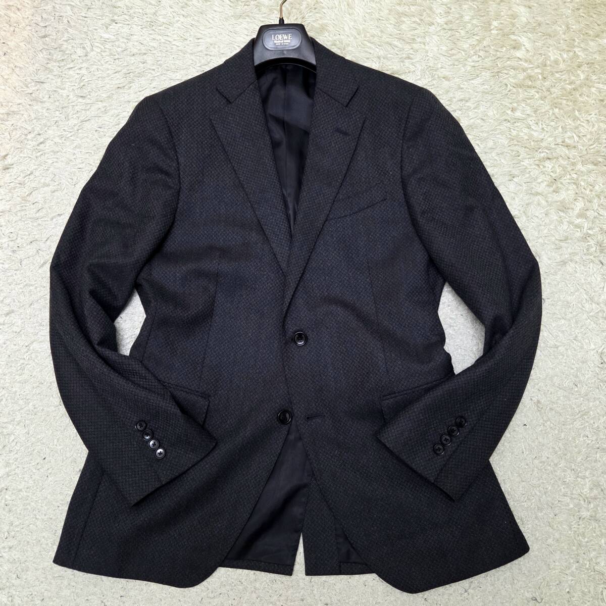 ダーバン【あふれでる紳士の色気】D'URBAN スーツ テーラードジャケット 羽織 鹿の子調 微光沢 微ストレッチ ウール ダークグレー M位_画像2