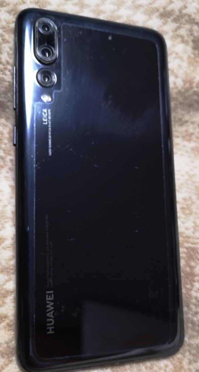 稀少グローバル版P20 Pro128GBライカ シャッター音無し Huawei CLT-L29 Black ファーウェイ Dual Sim LEICAカメラレンズ_画像1
