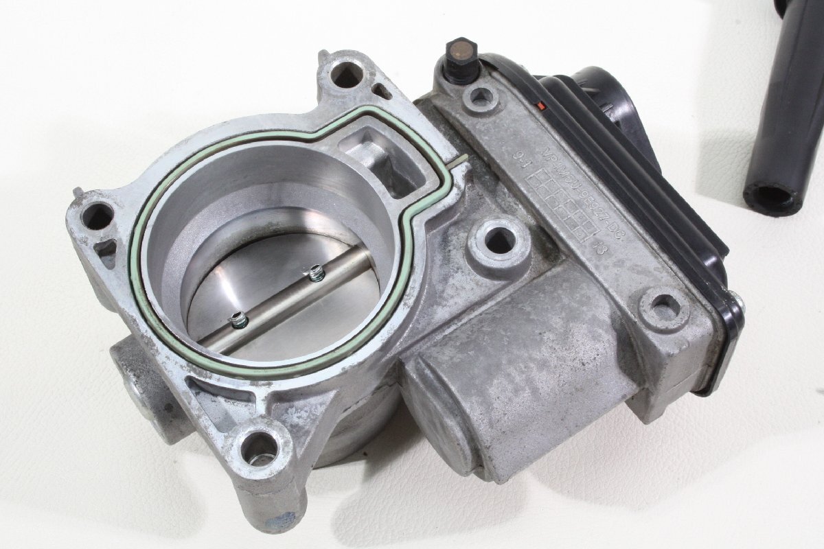 MB4204S ボルボ V50 右H H28年式 走行6万キロ台! B4204S 純正 スロットルボディー コイル 2個セット S9S.._画像4