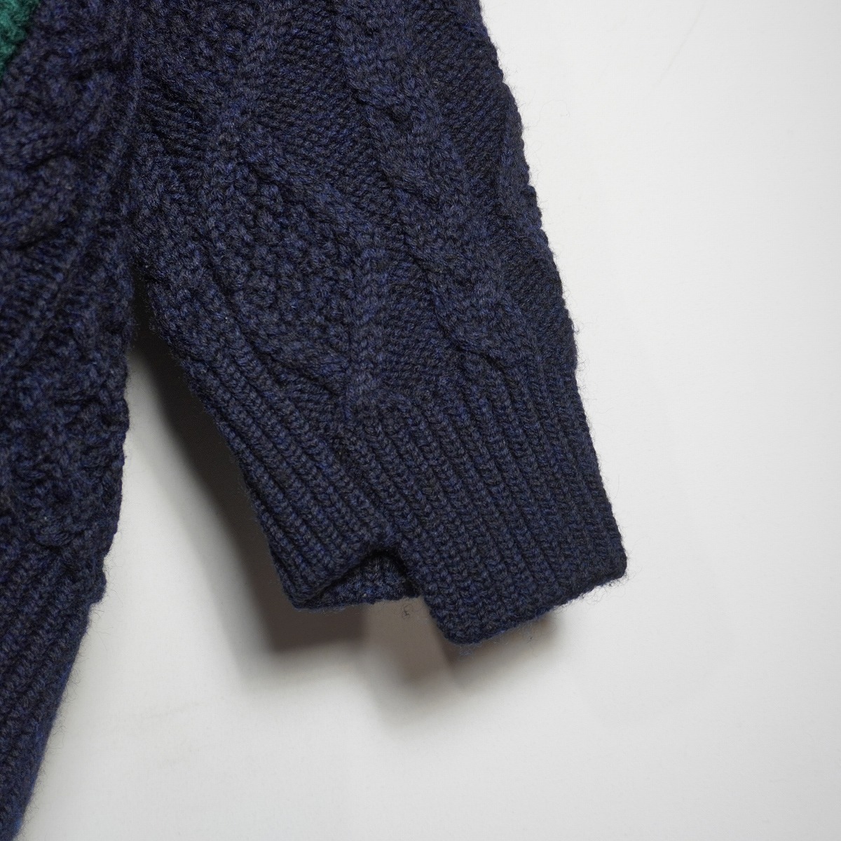 美品 kolor カラー ニット セーター プルオーバー ウール クレイジー ドッキング 切り替え 20WCM-N13311S サイズ3 黒緑 415P♪_画像4