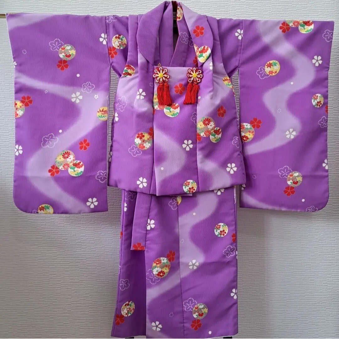 大幅値下げ 三歳祝着(藤色小花柄) ３歳着物 被布着_画像2