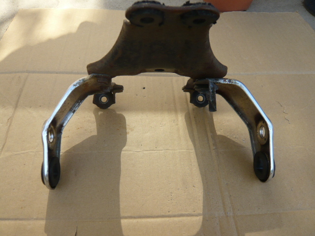 SR400 1JR 純正 ヘッドライトステー_画像4