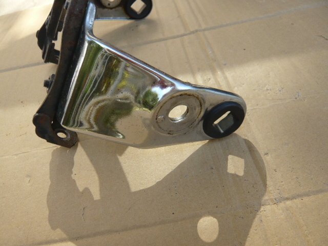 SR400 1JR 純正 ヘッドライトステー_画像6