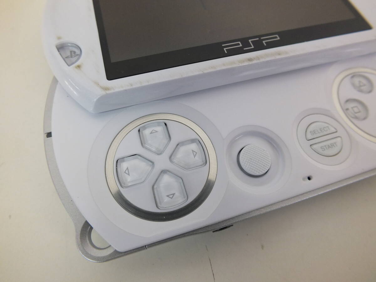  SONY PSP go PSP-N1000 PlayStation Portable プレイステーションポータブル ホワイト 本体 初期化・簡易動作確認済み 激安1円スタート_画像8