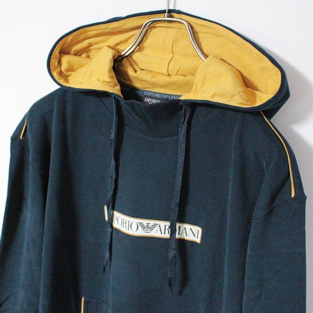 新品未使用 エンポリオアルマーニ ロゴプリント スウェットフーディーXL & パンツLサイズ セット K5885_画像3