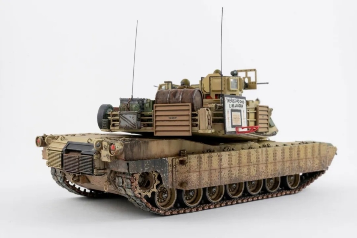1/35 アメリカ 主力戦車 M1A2 エイブラムス 組立塗装済完成品 w1_画像4