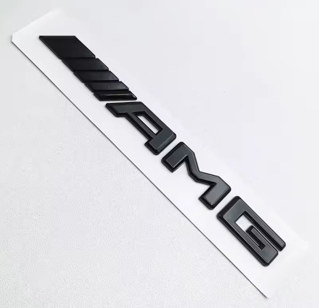 メルセデス　ベンツ　立体　AMG エンブレム　ブラック　黒色　メッキ、_画像1