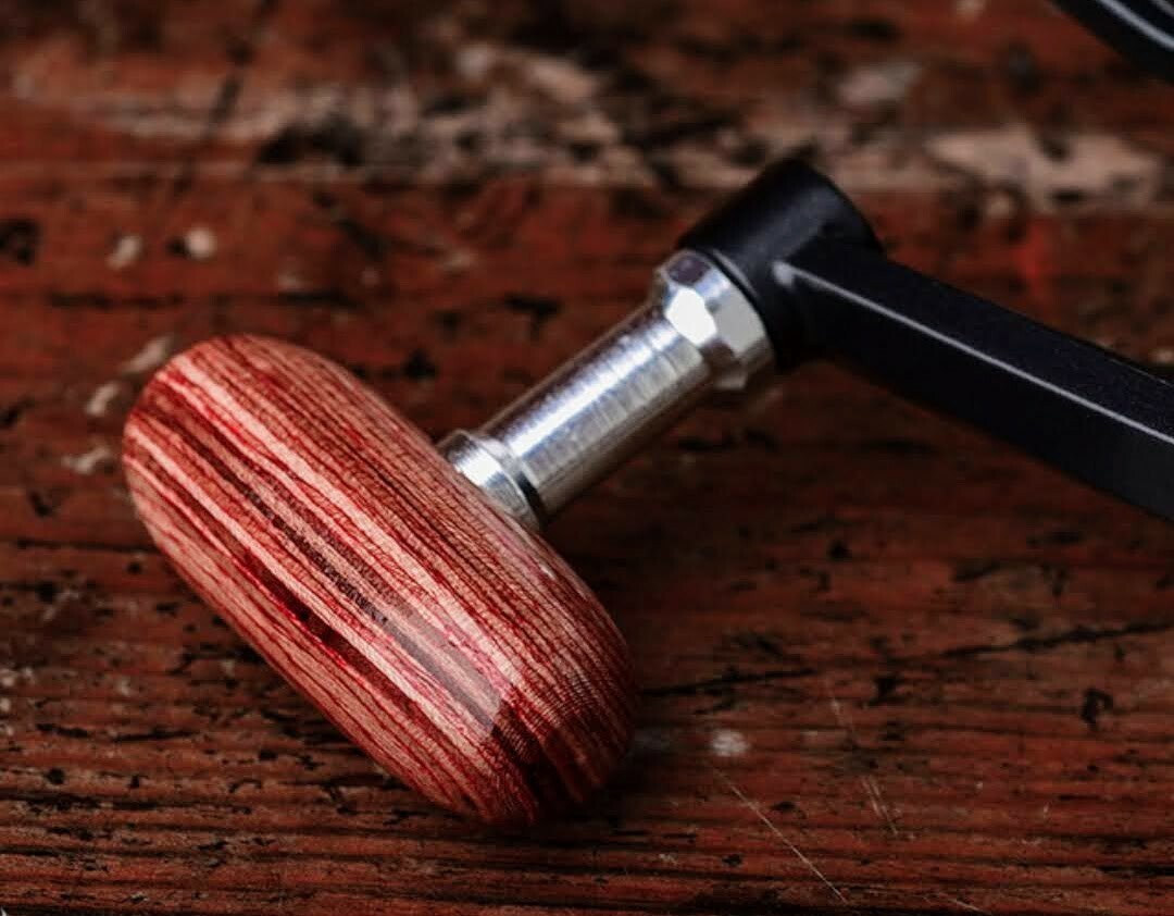 新品　PE ライン付き　スピニングリール　3000 番 糸付き　本体 リール　_画像4