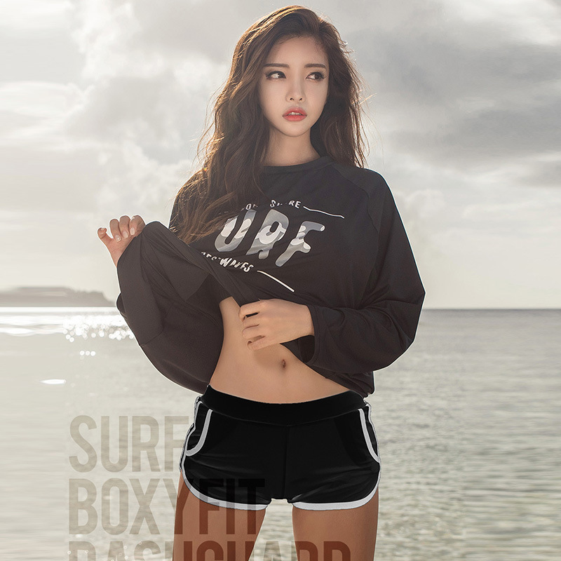 値下げ！ラッシュガード レディース 日焼け防止 体型カバー 水着 レディース 長袖ラッシュガード 4点上下セット_画像2