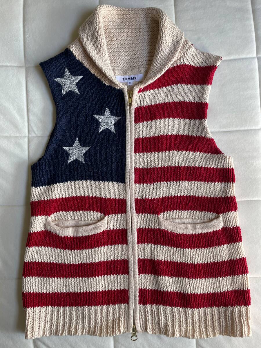 トミーヒルフィガー　アメリカ国旗デザイン ニット　ベスト サイズ：S_画像1