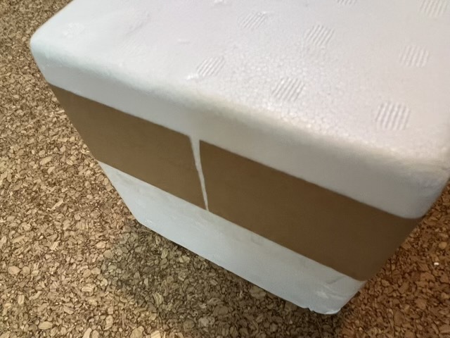 【送料無料】森伊蔵 1800ml 2024年5月16日到着分 開封しラベルの状態を撮影後に発送します_画像3