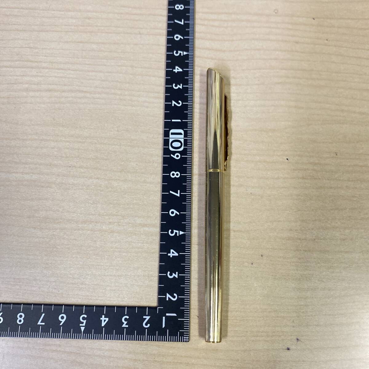 【TM1014】ゴールドカラー 金色 万年筆 インクなし 筆記用具 コレクション_画像8
