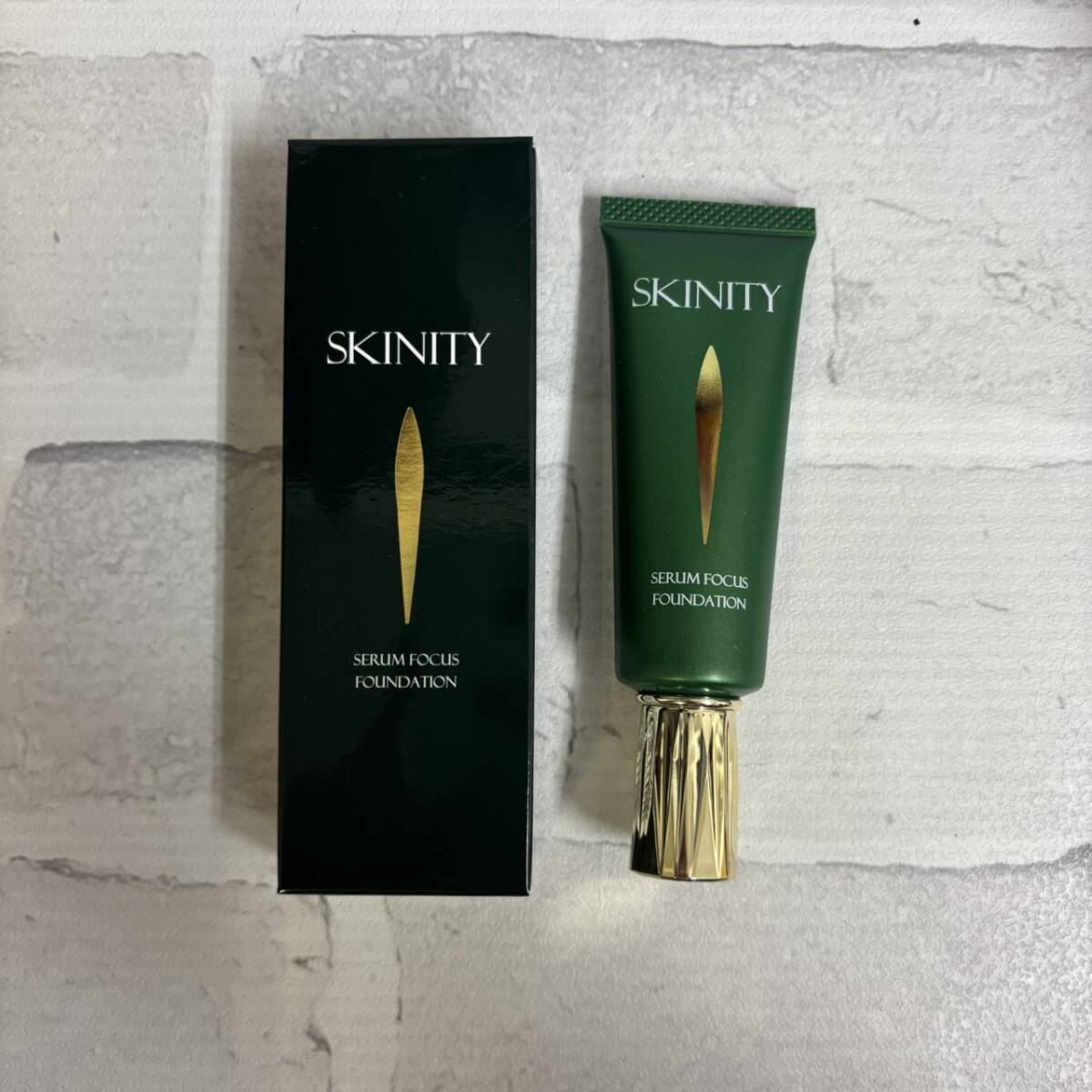 【T1029】SKINITY スキニティ セラムフォーカス ファンデーション 薬用リンクルケア美白リキッドファンデーション_画像1