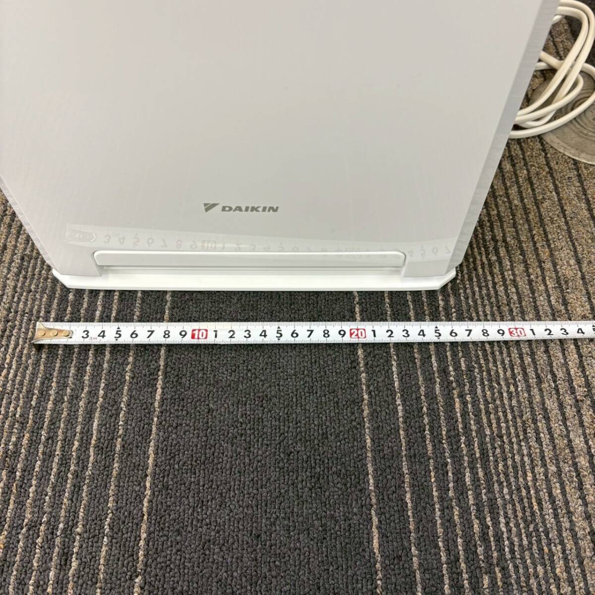 【T1106】ダイキン ストリーマ空気清浄機 MC55AKS-W ホワイト色 本体通電確認済み 動作未確認 _画像8
