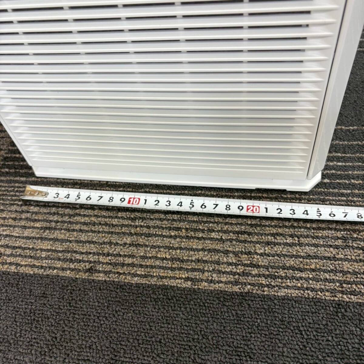 【T1106】ダイキン ストリーマ空気清浄機 MC55AKS-W ホワイト色 本体通電確認済み 動作未確認 _画像10