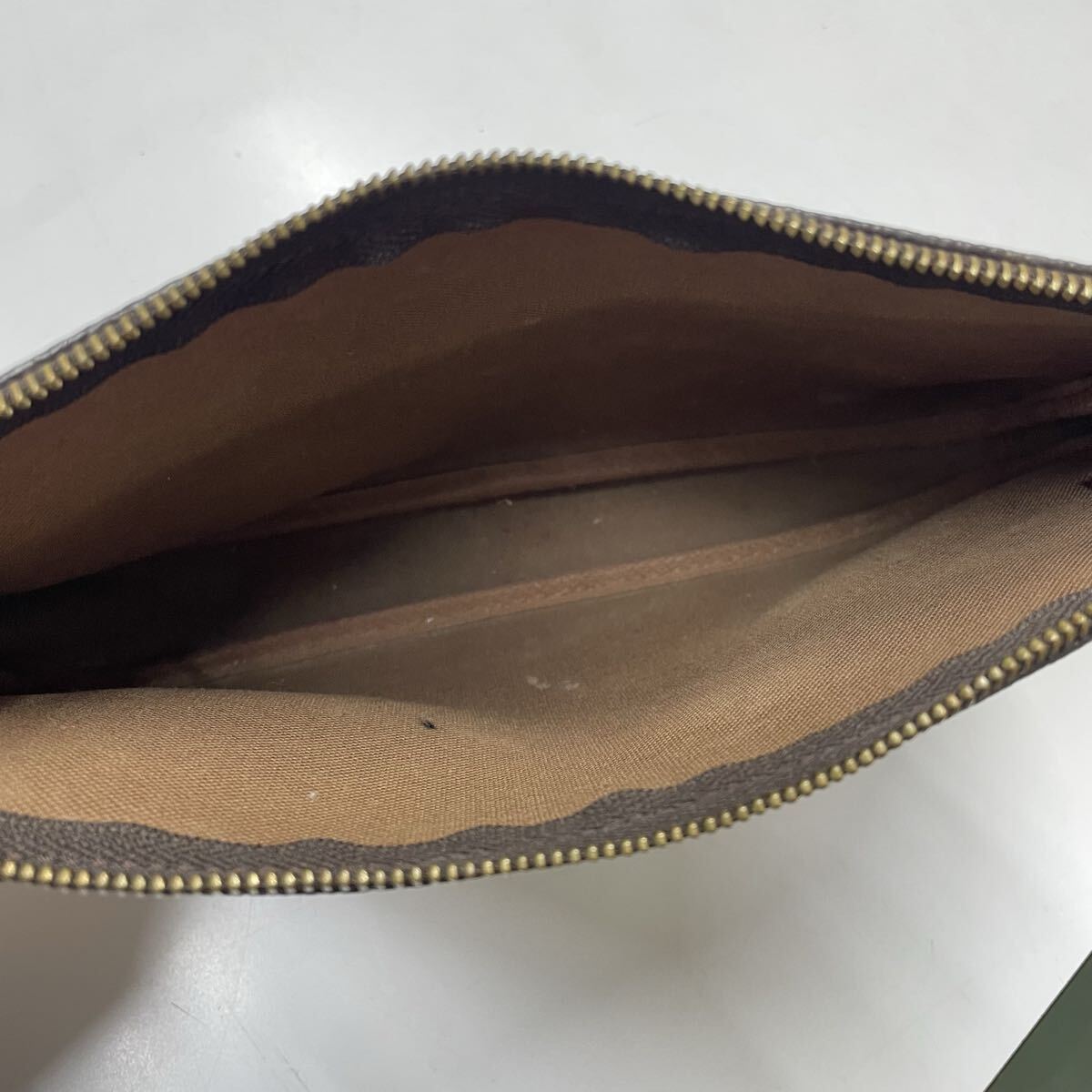  храм 222.LOUIS VUITTON Louis Vuitton небольшая сумочка аксессуары sowa-ru монограмма VI1011 небольшая сумочка аксессуары сумка сумка M51980