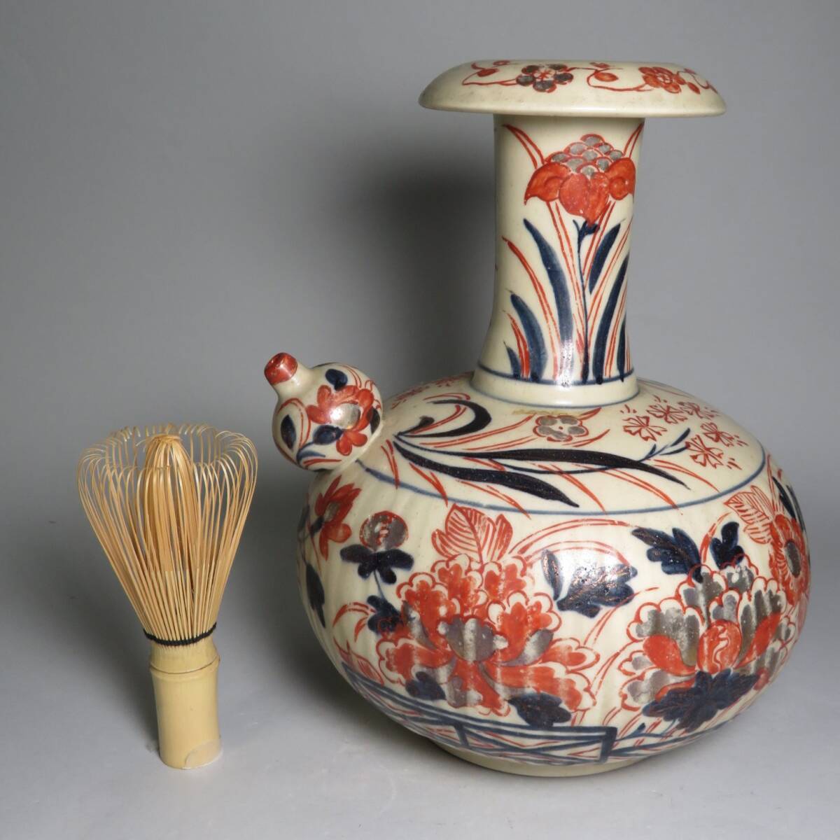 「コレクター所蔵品」◆江戸後期　元禄古伊万里　色絵 草花文ケンディ水注　色絵乳瓶　◆検:伊万里焼/有田焼/鍋島焼　lot:110909_画像9