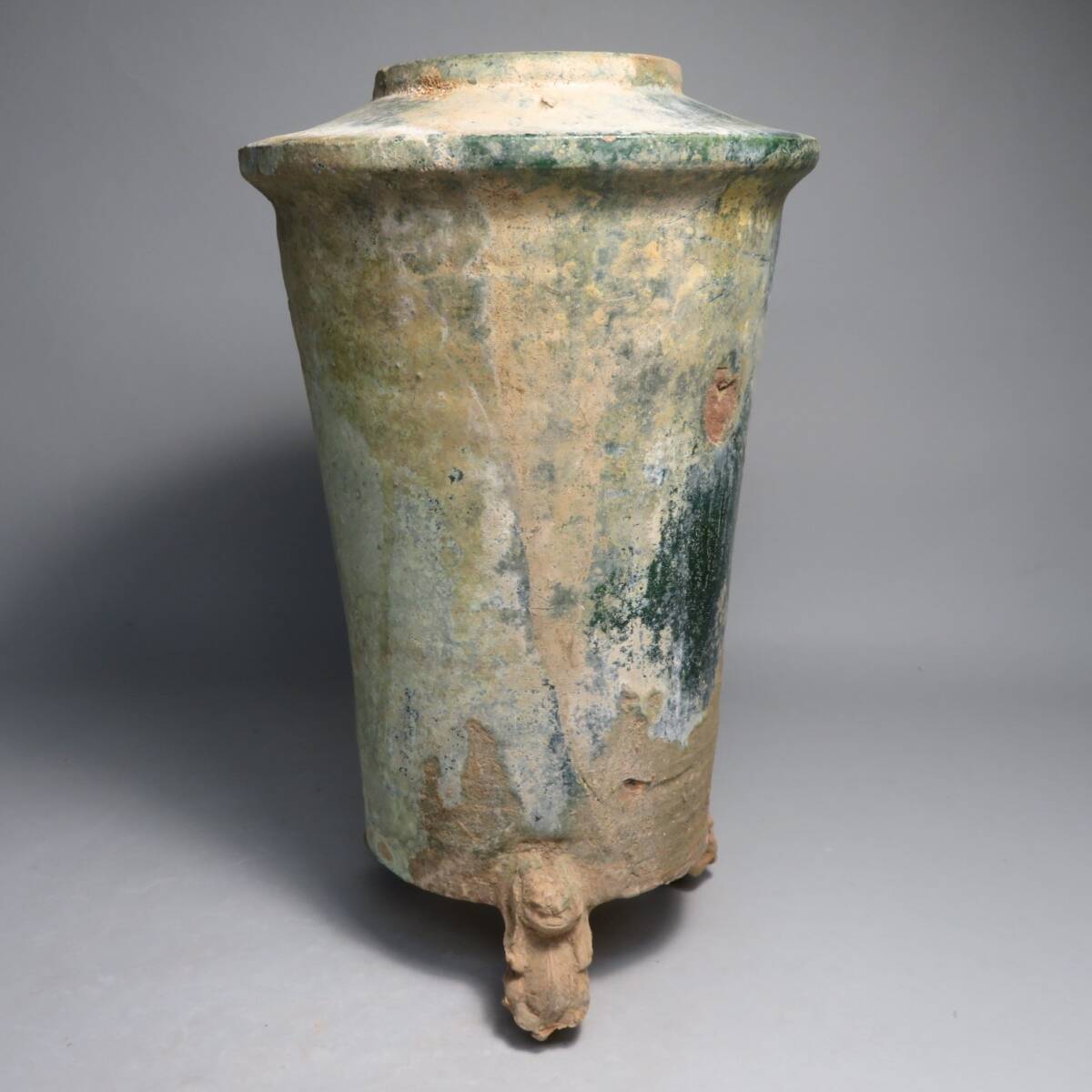 「都内コレクター所蔵品」 漢時代　緑釉三足穀倉壺　中国美術　東漢時代　◆加彩 花瓶 発掘 彩文土器 彩陶壺lot:112808_画像2