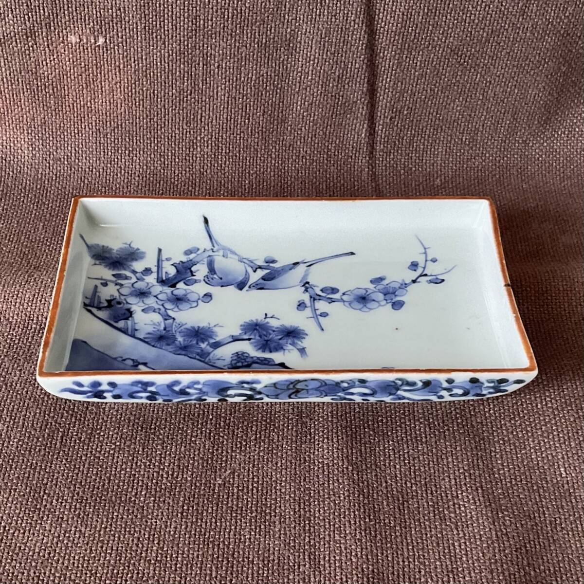 (翔)古伊万里 染付 柿右衛門 藍柿右衛門 江戸中期 延宝〜元禄期 梅鶯 四方形 小皿 ⑨ 盛期伊万里の美 同手 1670-1700年代前後_画像2