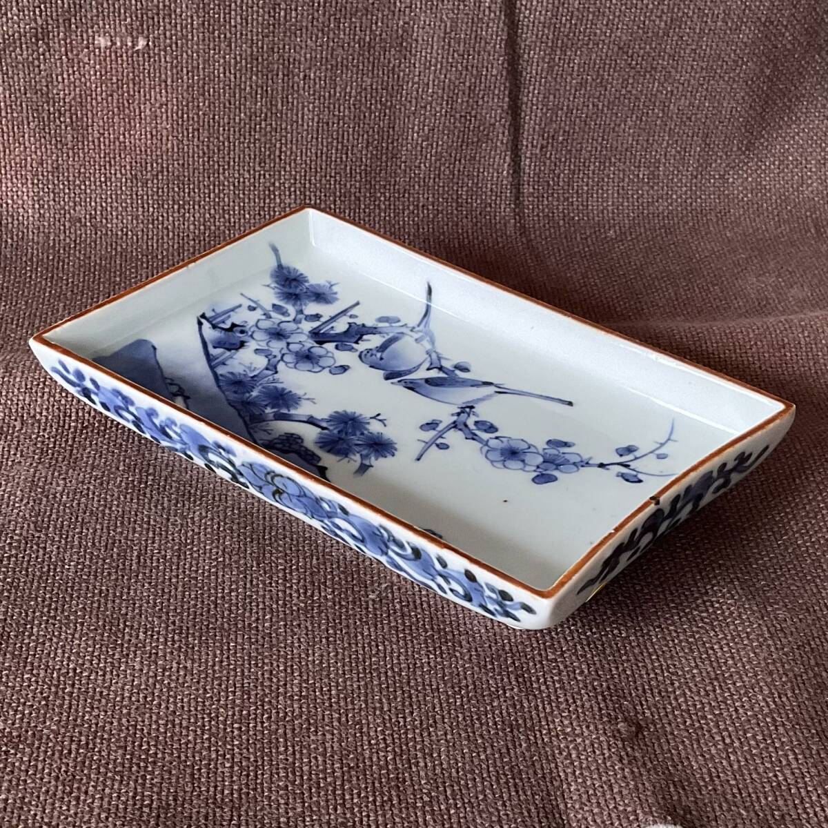 (翔)古伊万里 染付 柿右衛門 藍柿右衛門 江戸中期 延宝〜元禄期 梅鶯 四方形 小皿 ⑨ 盛期伊万里の美 同手 1670-1700年代前後_画像3