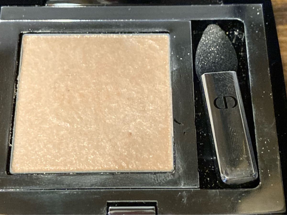 I5K198◆ クリスチャン ディオール Christian Dior モノ クルール クチュール 633 コーラル ルック グリッター アイシャドウ 2g_画像2