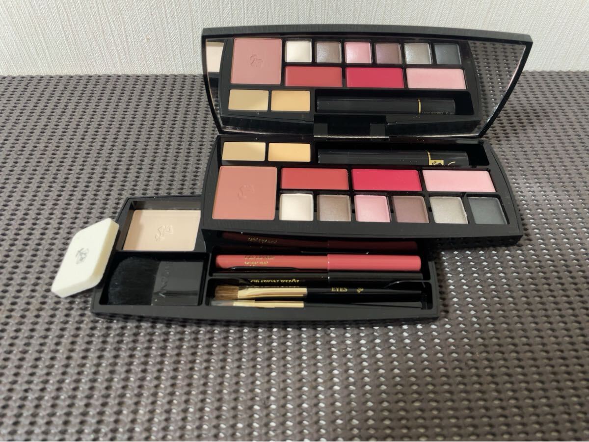 N5K230◆新品同様◆ ランコム アブソリュ ボヤージュ メイクアップパレット _画像2