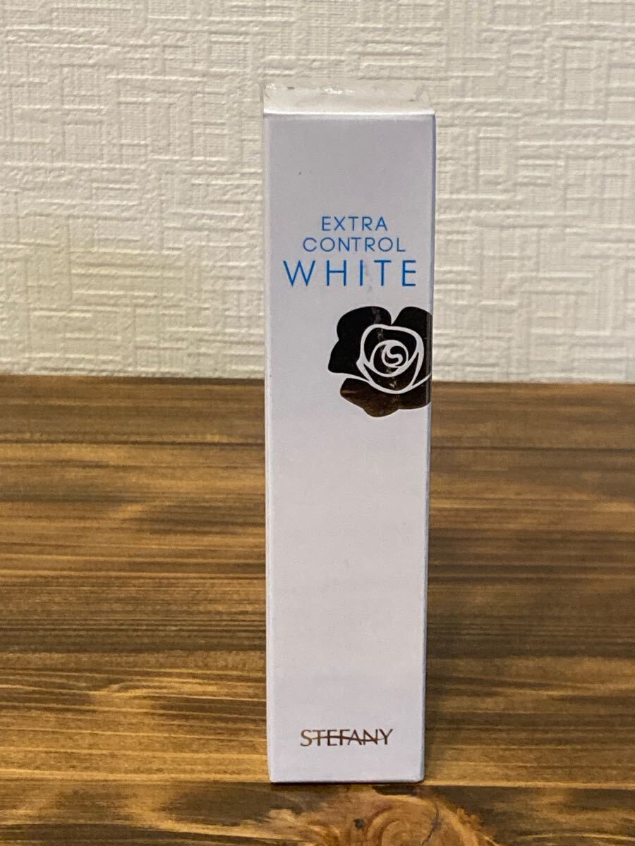 I5G336◆新古品◆ 銀座ステファニー化粧品 エクストラ コントロール ホワイト 美容液 20mL_画像1
