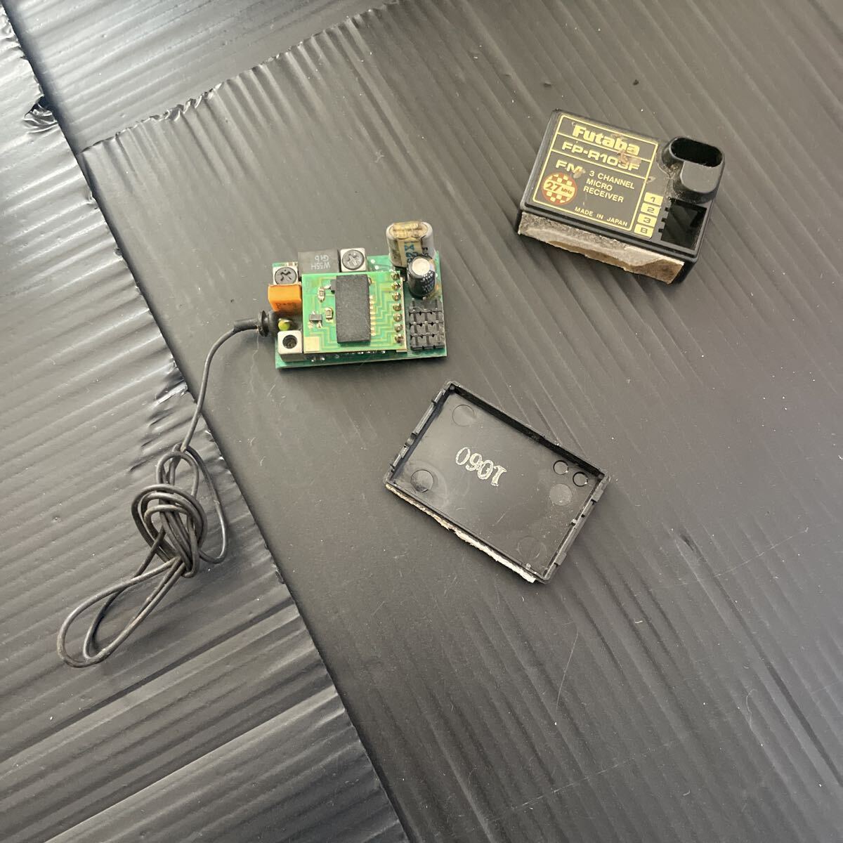 ラジコン　受信機　まとめ　DSX7 HDLG MEGATECH JUNIOR FP-T2PBK FP-T2PDF フタバ　FP-R103F プロポ_画像10