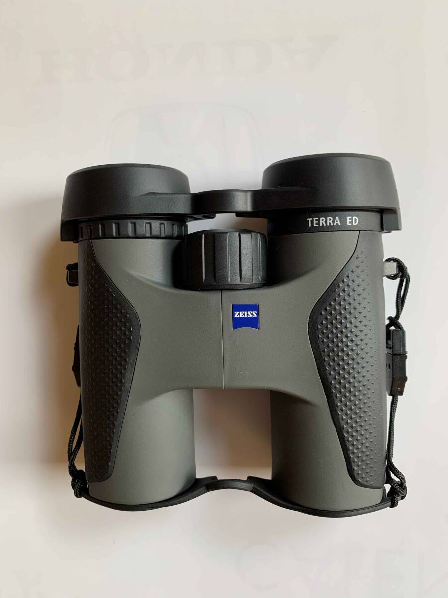 ZEISS 双眼鏡 Terra ED 8倍 32口径 _画像2