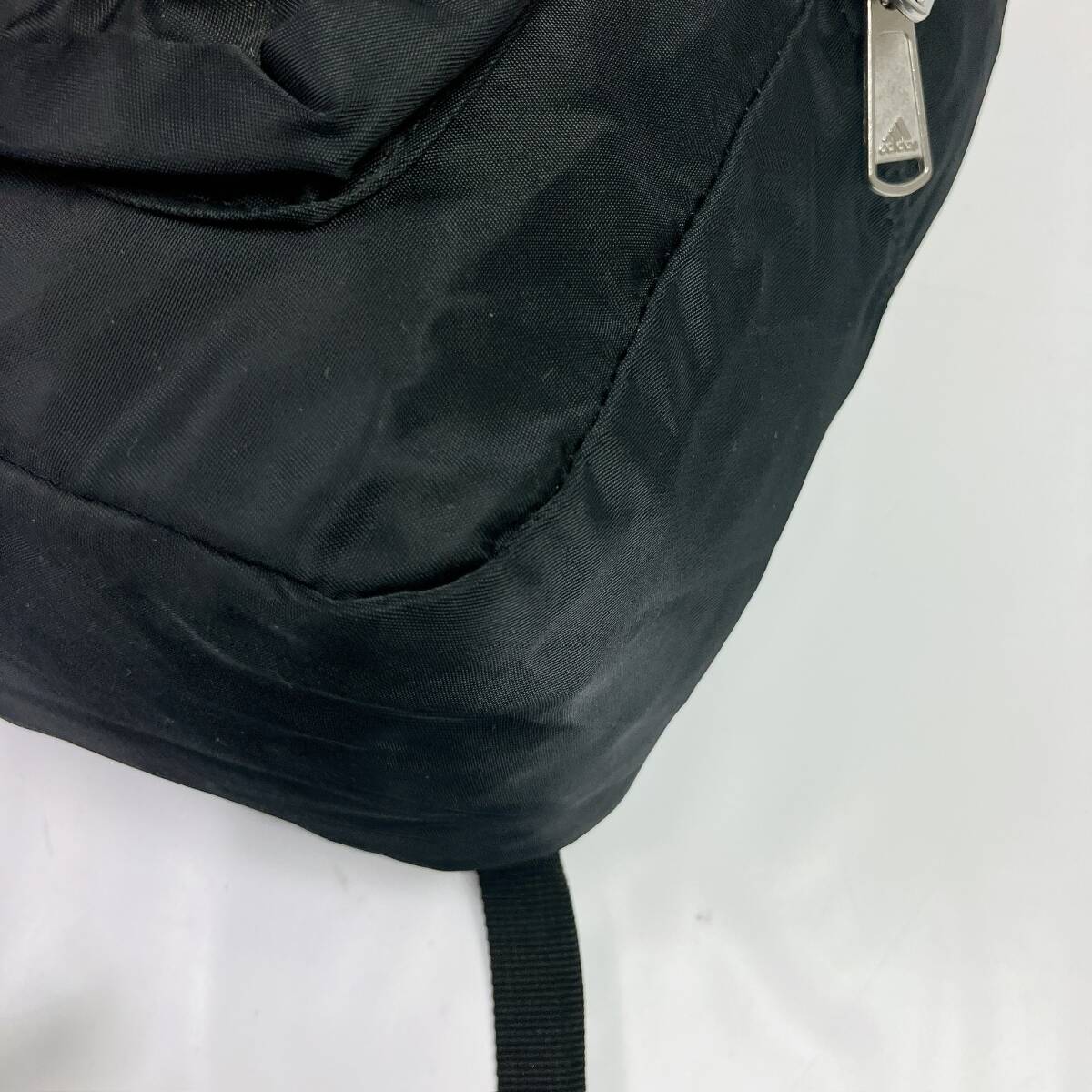 D21880 Adidas Adidas рюкзак Day Pack чёрный черный нейлон застежка-молния карман унисекс легкий большая вместимость 