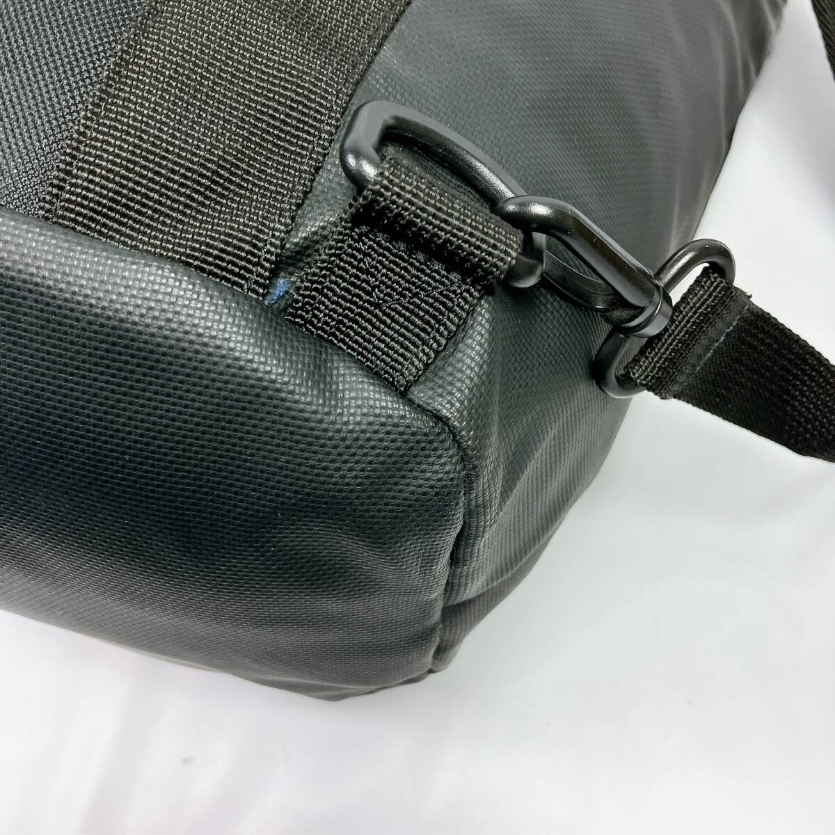 D2201◯ ALPHA INDUSTRIES アルファインダストリーズ リュックサック バックパック ブラック 黒 メンズ キャンバス エンボス加工 メッシュ_画像5