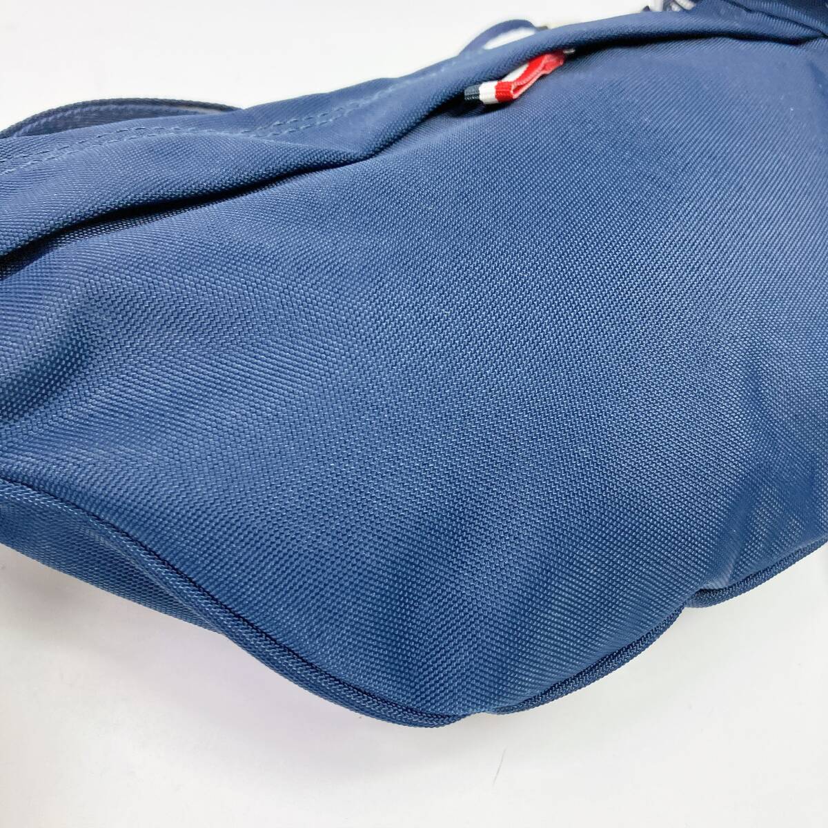 D2014◯ TOMMY JEANS トミージーンズ ショルダーバッグ ロゴショルダー ファスナー キャンバス ネイビー 紺 ポケット ユニセックス_画像6