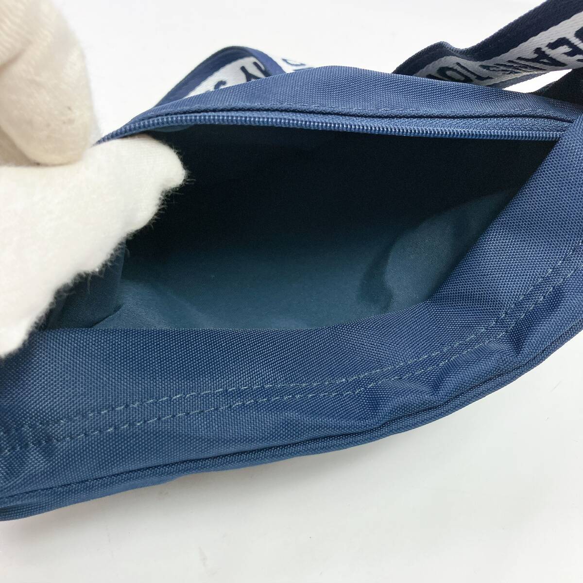 D2014◯ TOMMY JEANS トミージーンズ ショルダーバッグ ロゴショルダー ファスナー キャンバス ネイビー 紺 ポケット ユニセックス_画像9