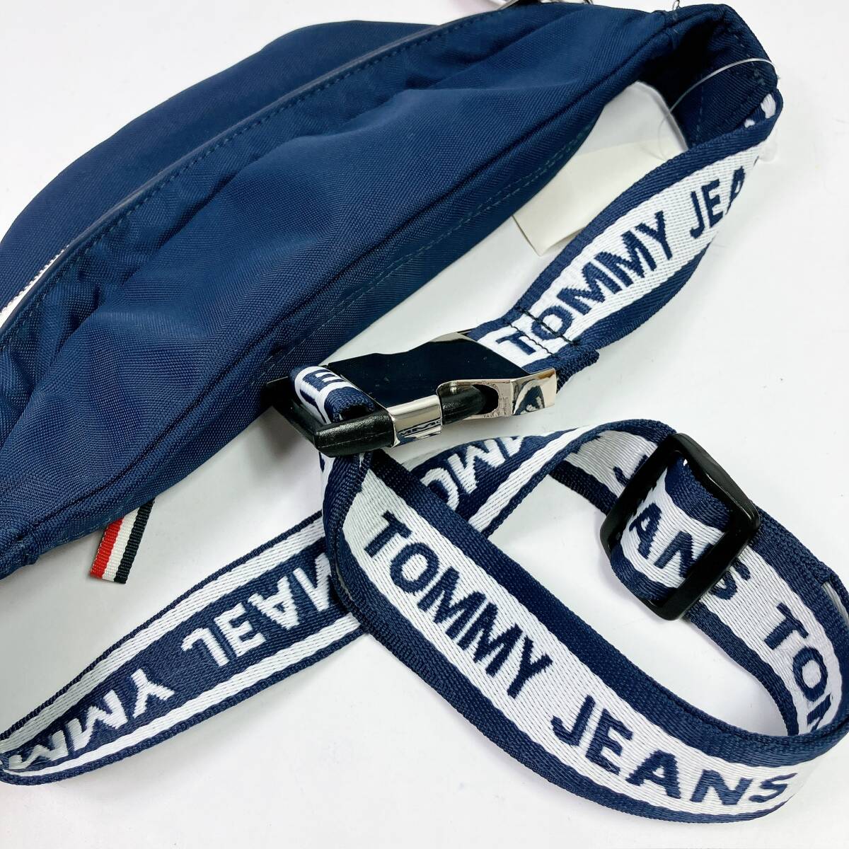 D2014◯ TOMMY JEANS トミージーンズ ショルダーバッグ ロゴショルダー ファスナー キャンバス ネイビー 紺 ポケット ユニセックス_画像10